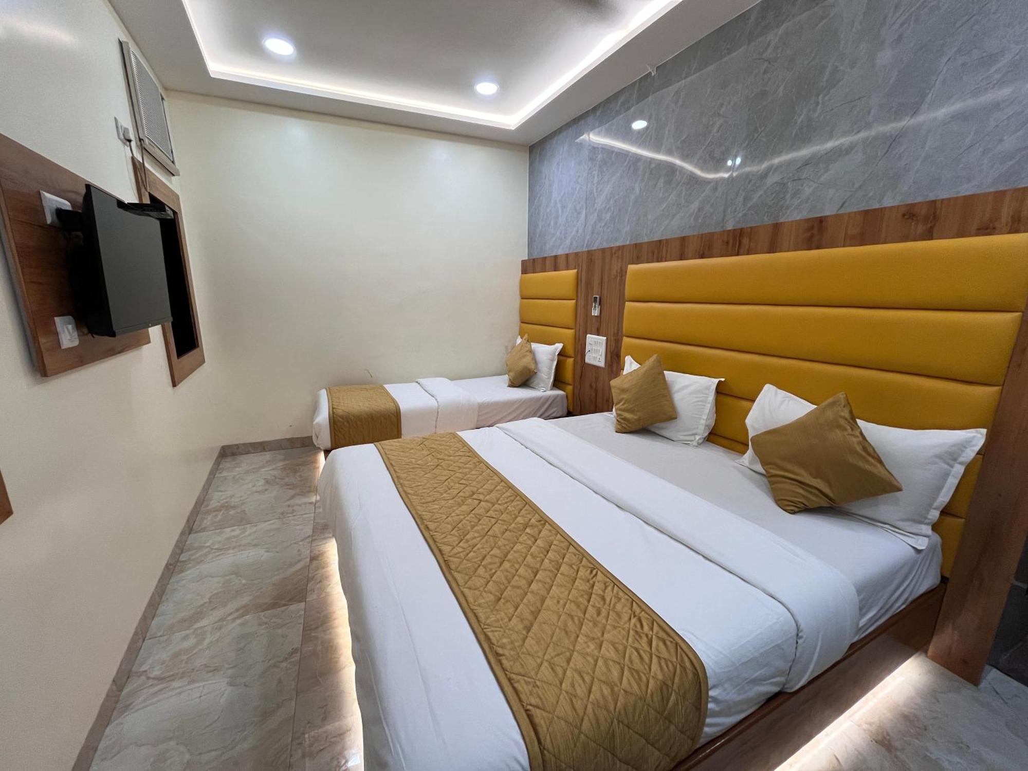 Hotel National - Grant Road مومباي المظهر الخارجي الصورة