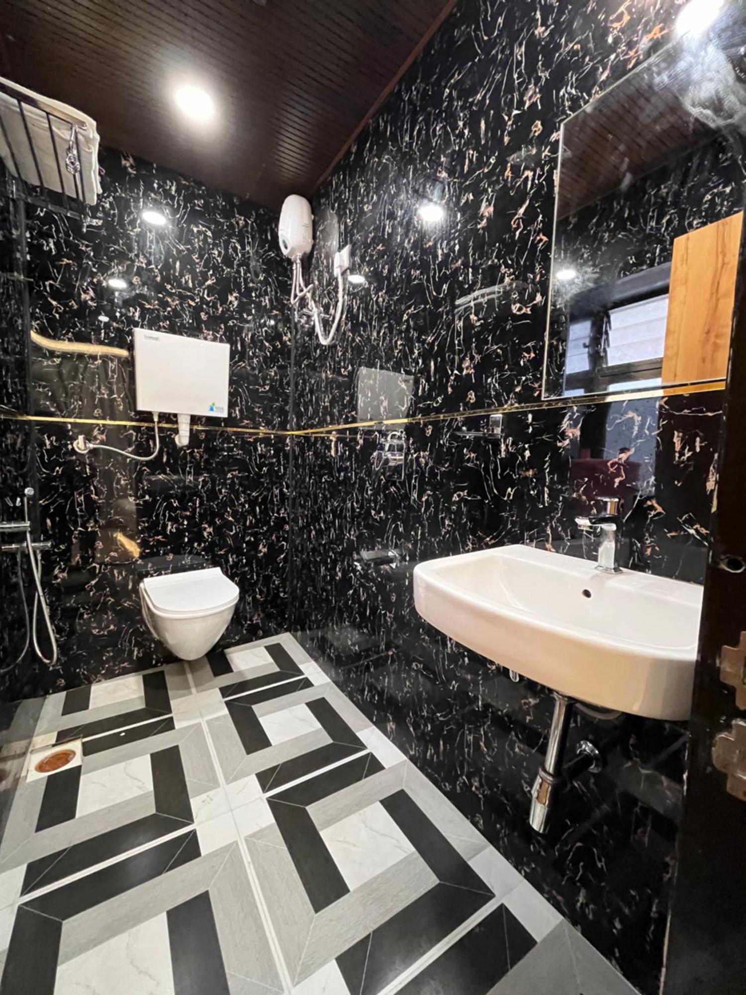 Hotel National - Grant Road مومباي المظهر الخارجي الصورة