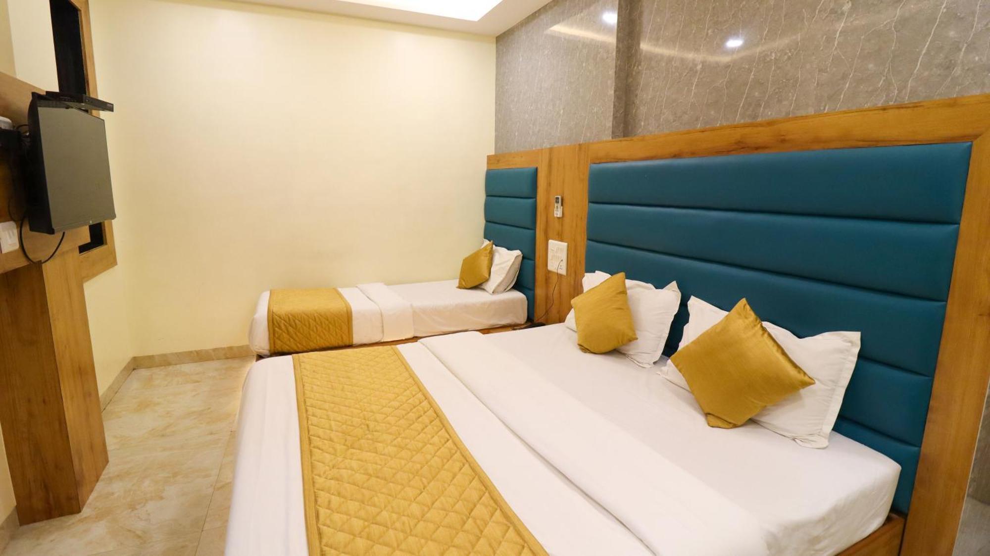 Hotel National - Grant Road مومباي المظهر الخارجي الصورة