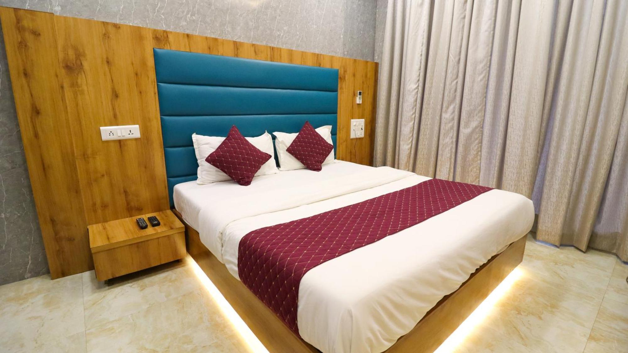 Hotel National - Grant Road مومباي المظهر الخارجي الصورة