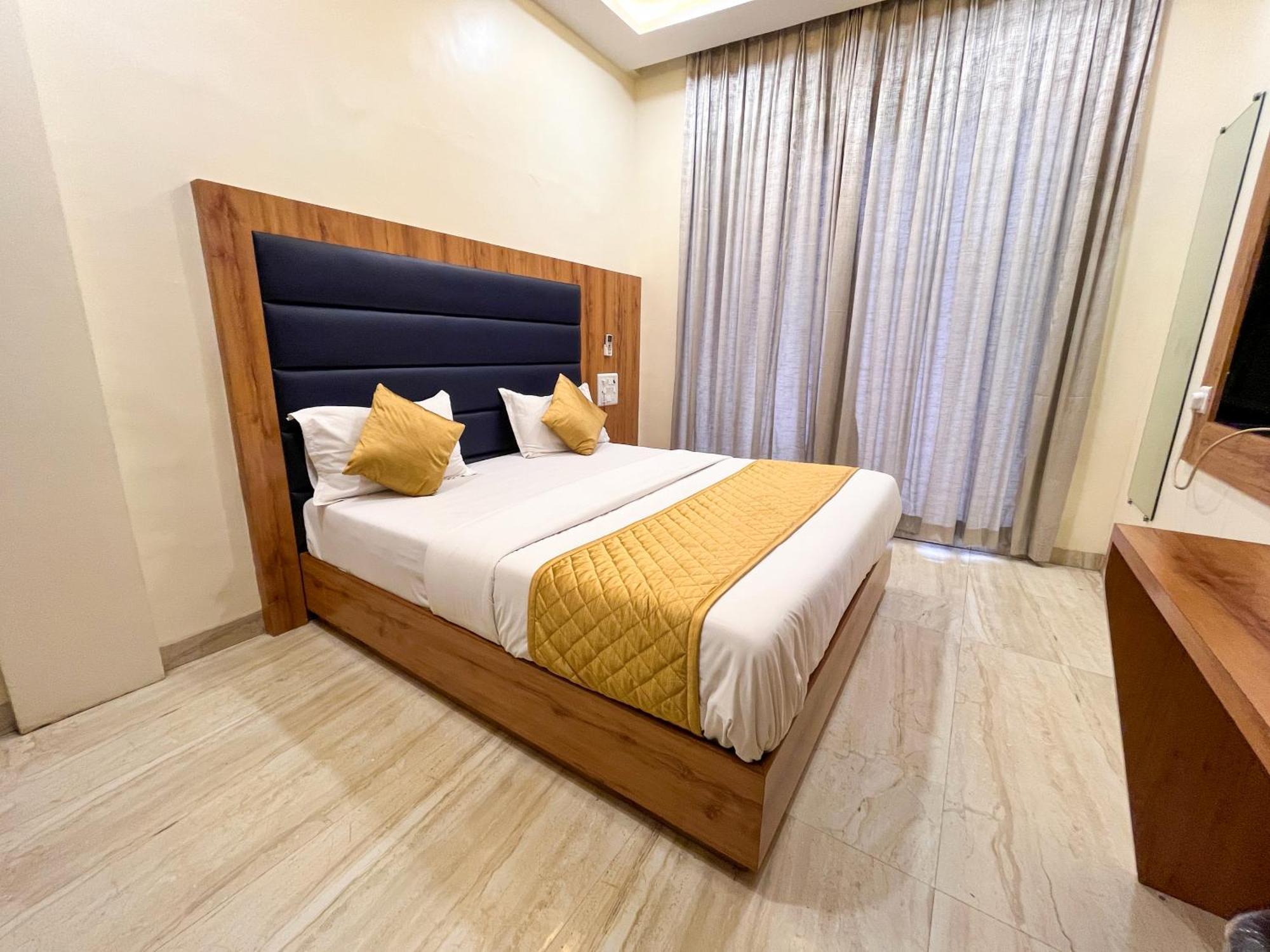Hotel National - Grant Road مومباي المظهر الخارجي الصورة