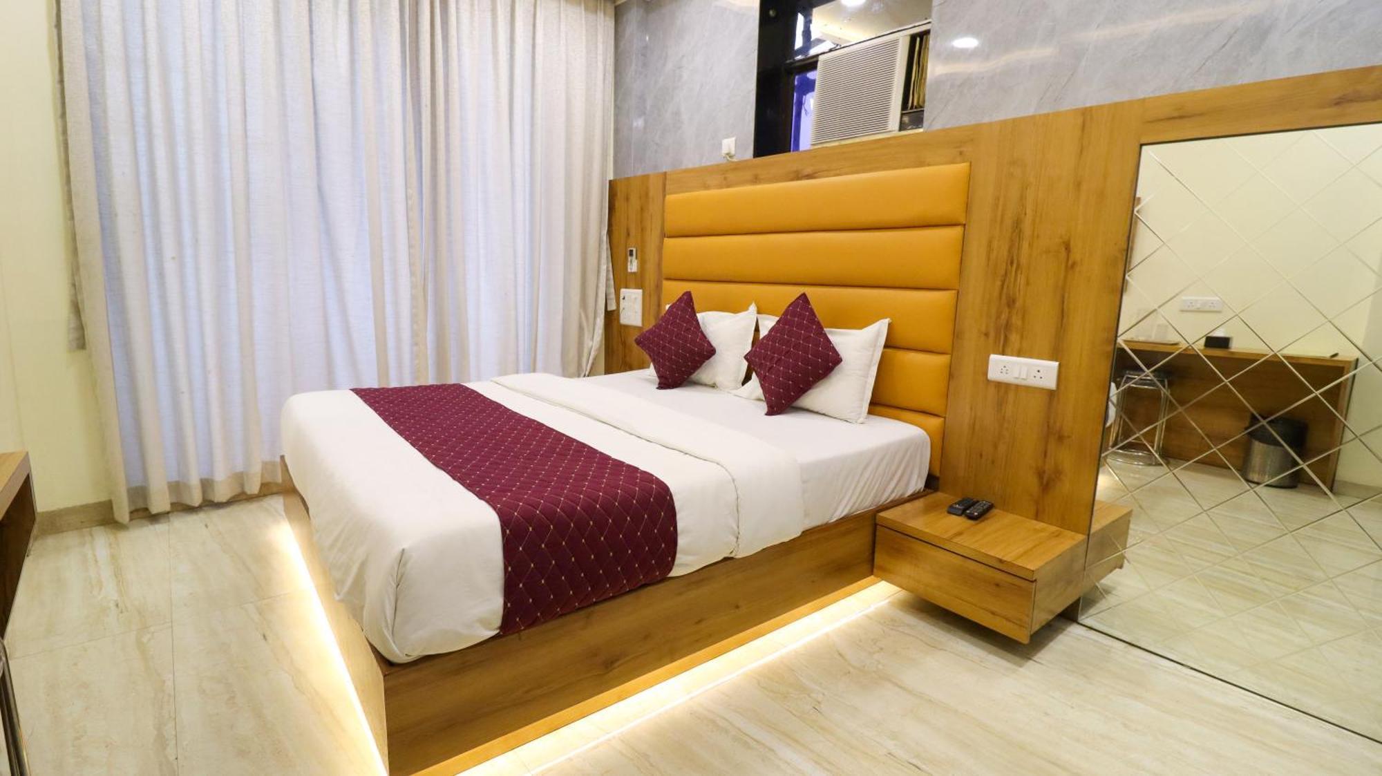 Hotel National - Grant Road مومباي المظهر الخارجي الصورة